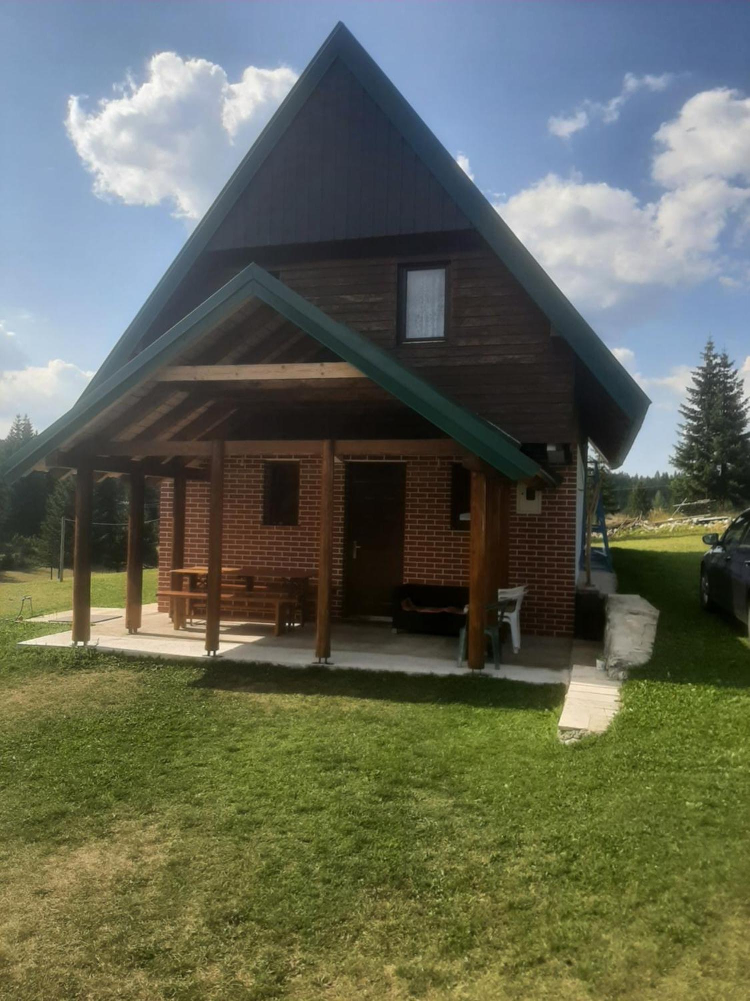House In Forest Zabljak (Zabljak)