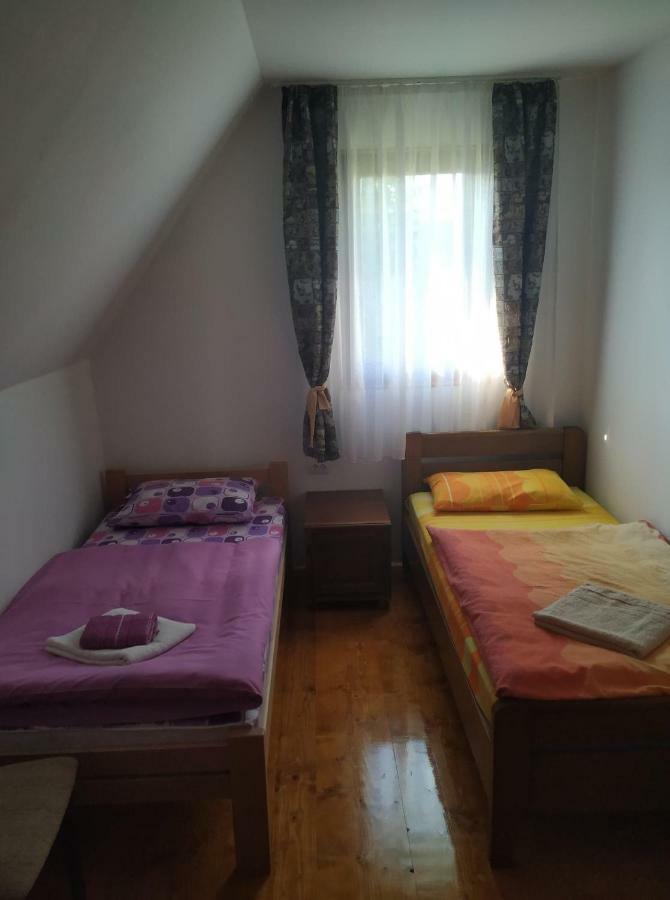 House In Forest Zabljak (Zabljak)